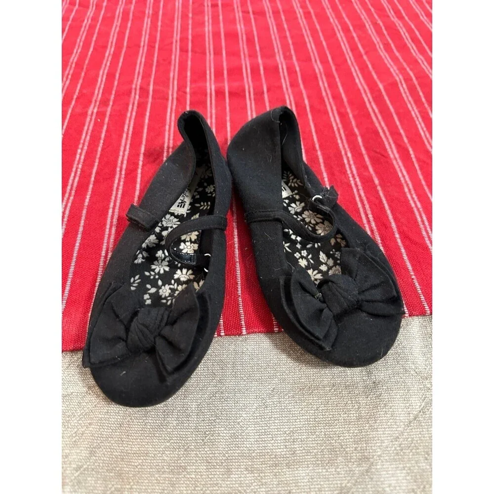American Eagle Girls size 12.5 flat Shoes